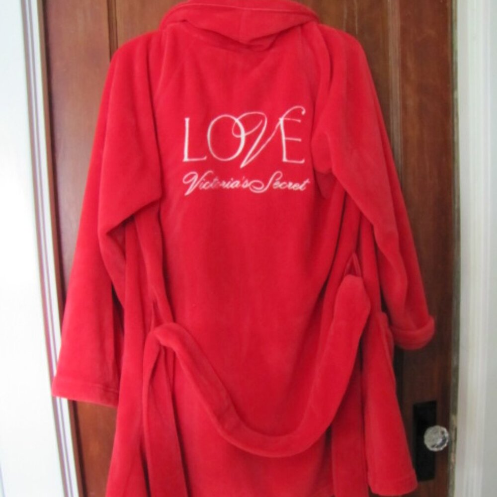 Red Victoria's Secret "Love" plush robe Size M/L
